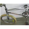 Image 2 : ULTRA CAT BMX BIKE