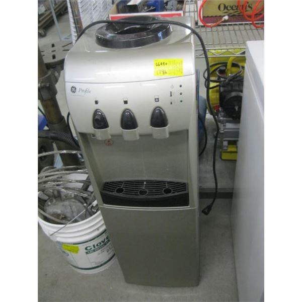 GE PROFILE HOT & COLD WATER DISPENSER