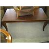 Image 2 : 3 PIECE COFFEE & END TABLE SET