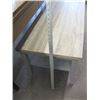 Image 2 : COFFEE TABLE