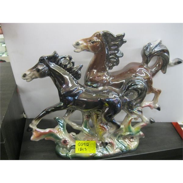 CERAMIC HORSE FIGURINE