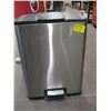 Image 1 : STAINLESS STEEL FOOT OPEN GARBAGE CAN