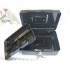 Image 3 : GARRISON CASHBOX W/KEY