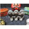 Image 5 : Misc Décor: Daruma Head, Cloisonne Trinket Boxes, 'See No Evil' Figure, etc