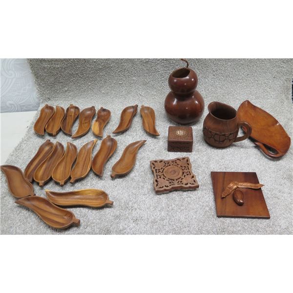 Multiple Wooden Serving Dishes, Trivet, Plaque, Monkeypod Pitcher, Ipu, etc