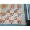 Image 2 : Flower Design Quilt 77"x63"