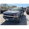 Image 1 : 2018 CHEVROLET SILVERADO, 4DR CREW CAB PU, BLUE, VIN # 3GCPCNEH3JG368834