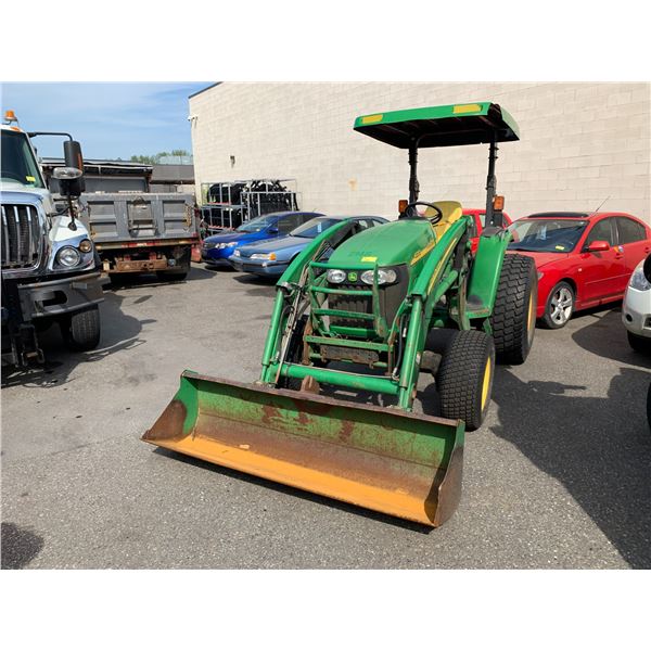 2006 JOHN DEERE 400X TRACTOR W/BUCKET, GREEN, SERIAL #LV4120P317045