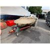 Image 1 : *TOW* *BOS* 2002 UBILT BOAT & TRAILER, BLACK/RED HULL# 31K3469