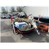 Image 2 : *TOW* *BOS* 2002 UBILT BOAT & TRAILER, BLACK/RED HULL# 31K3469