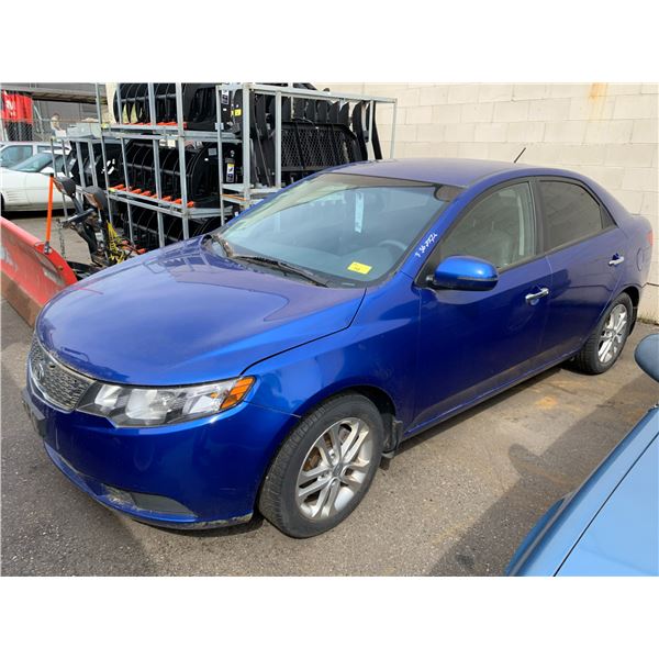 *TOW* 2012 KIA FORTE EX, 4DR SEDAN, BLUE, VIN KNAFU4A26C5583619