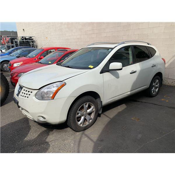 *TOW* 2010 NISSAN ROGUE SL, 4 DR SUV, WHITE, VIN JN8AS5MV1AW125903