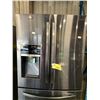 Image 3 : SAMSUNG RF25HMIDBSG/AA 32.75" 24.7 CU FT BLACK STAINLESS 4 DOOR FRENCH DOOR REFRIGERATOR WITH WATER