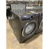 Image 2 : ELECTROLUX LUXCARE ELFE753CAT1 CHARCOAL FRONT LOAD PREDICTIVE DRYER