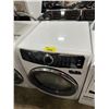 Image 2 : ELECTROLUX LUXCARE ELFE753CATW0 WHITE FRONT LOAD PREDICTIVE DRYER