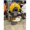 Image 3 : LANDA PHW2-1000 KEROSENE / ELECTRIC 1000 PSI COMMERCIAL PRESSURE WASHER ( NO HOSE OR WAND )