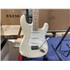 Image 2 : FENDER SQUIRE STRATOCASTER METALLIC WHITE WOOD BODY 6 STRING ELECTRIC GUITAR WITH MAPLE NECK