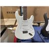 Image 2 : XS CUSTOM MADE VINTAGE SERIES WHITE WOOD BODY 6 STRING ELECTRIC GUITAR WITH WALNUT NECK