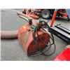 Image 2 : 230 GAL RED METAL INDUSTRIAL TIDY TANK WITH 12V DC PUMP, HOSE & NOZZLE