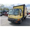 Image 1 : 1999 HINO FB CUBE VAN, YELLOW, VIN JHBFB4JG6X1S11352