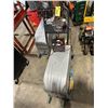 Image 3 : OLYMPIA EDGER D SILVER ELECTRIC ICE RESURFACERS ( HAS BATTERY, CHARGER & KEY)
