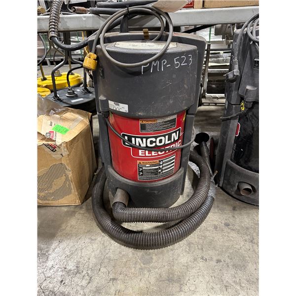 LINCOLN ELECTRIC MINIFLEX 1800W PORTABLE VACUUM TO FILTER PARTICULATE AND REMOVE WELDING FUMES (