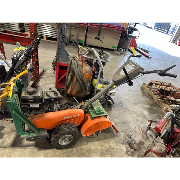 HUSQVARNA CRT900 ORANGE COMMERCIAL MOBILE WALK BEHIND GAS POWERED REAR TINE TILLER