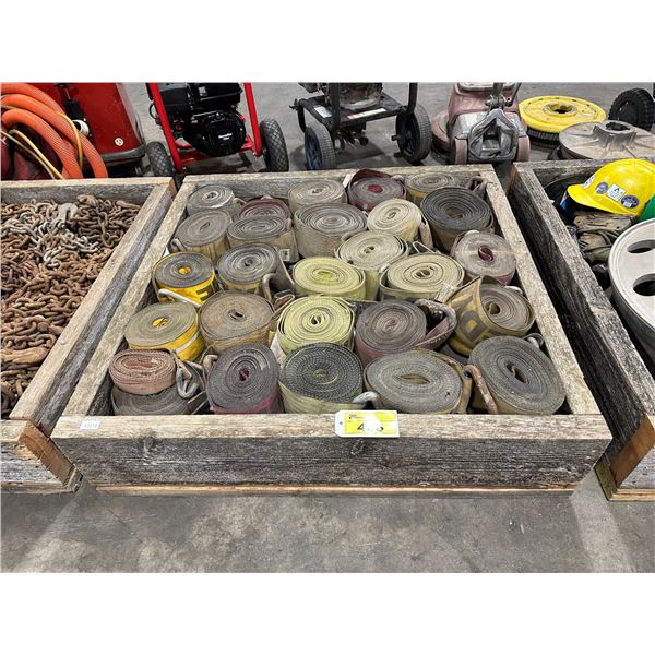 PALLET CRATE OF ASSORTED COMMERCIAL TIE DOWN STRAPS