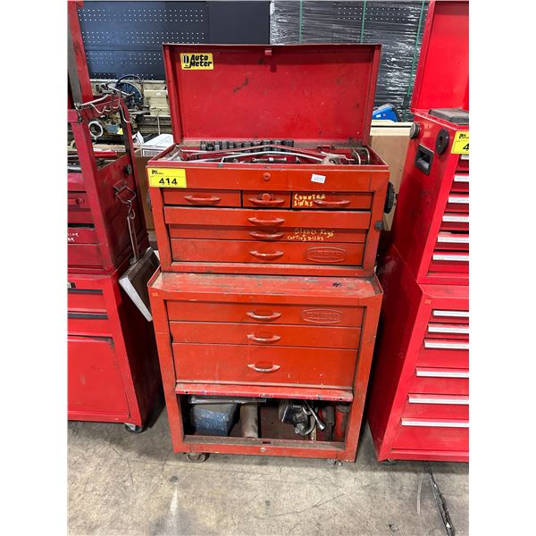 PROTO PROFESSIONAL 10 DRAWER RED MOBILE TOOLBOX SYSTEM WITH ASSORTED TOOL CONTENTS