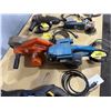 Image 2 : BENCHMARK PLUS CORDED 1262-920 3"X 21" BELT SANDER & BLACK & DECKER 7470-04 TYPE-2 CORDED WORK