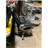 Image 3 : BLACK MOBILE GAS LIFT OFFICE CHAIR