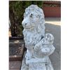 Image 1 : Pair of Concrete Lion Statues