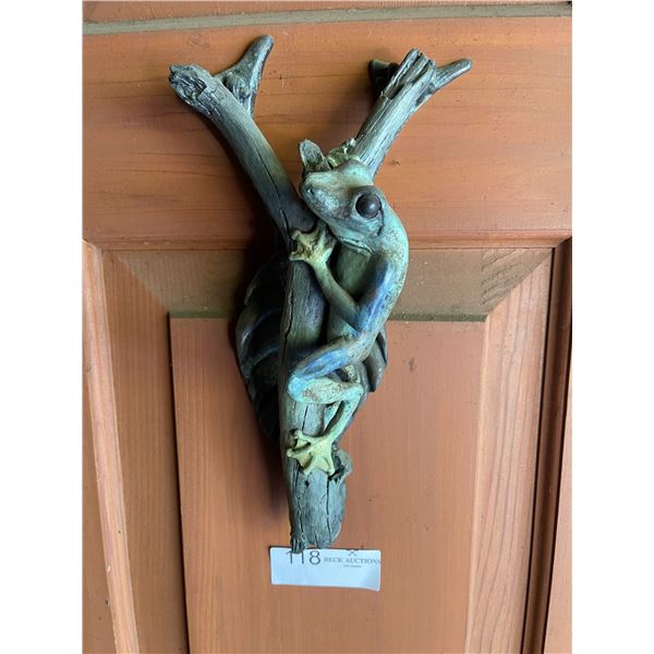 Lovely Frog Door Knocker