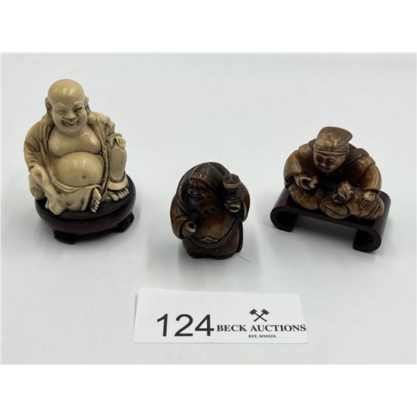 Small Chinese Themed Decorative Carvings