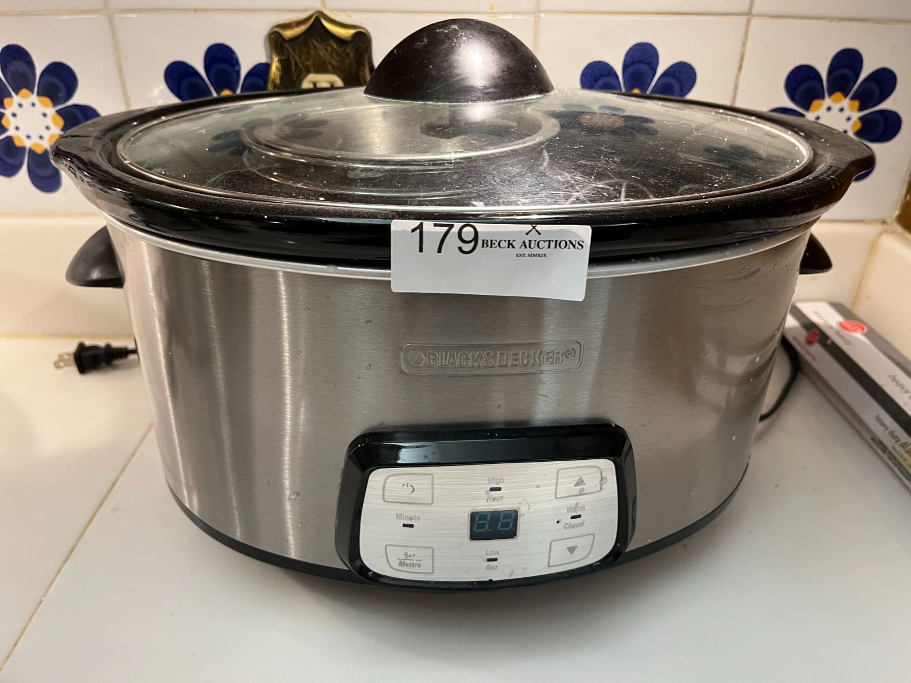 Black and Decker Crock Pot Beck Auctions Inc.