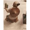 Image 4 : Vintage Wan Jiang Mud Man Fisherman With Vintage Shiwan Chinese Mud Man Figurines