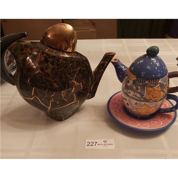 Two Tea Pots (One Is Chaleur)