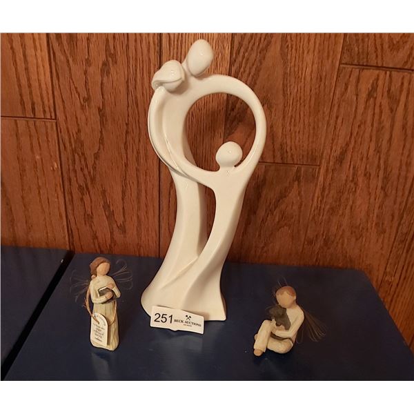 Two Willow Tree Figurines With Circle Of Love "Happiness" Statue -12.5 H