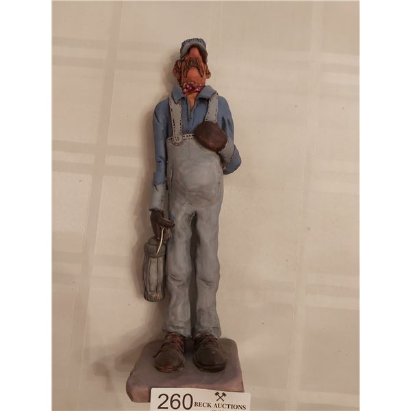 Sculpture By Bob Murray - 12 H