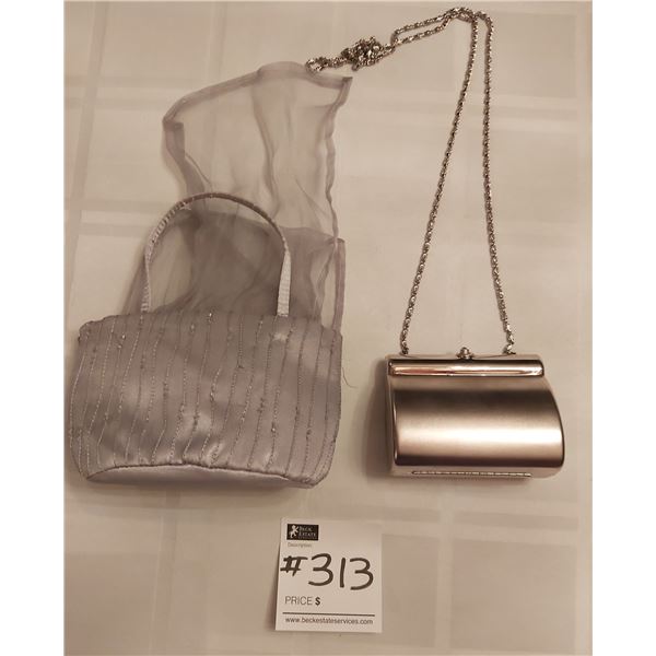 Reaction Kenneth Cole And Silver Colored Metal Purse