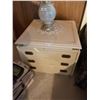 Image 2 : Pair Krohler End Tables 25L x 24D x 21T