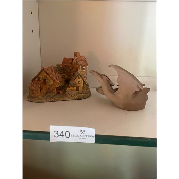 Brookside Hamlet David Winter & Clay Dragon