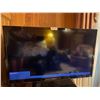 Image 1 : Toshiba 40L5200U Flat Screen TV with Remote