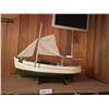 Image 1 : Wood Model Boat E714 19L x 18T