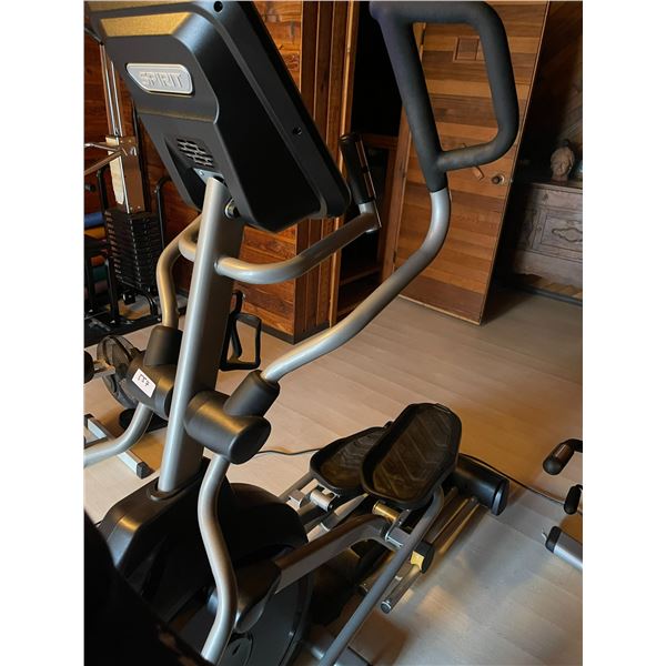 Spirit  XE395 Elyptical Cross Trainer Tested