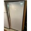 Image 1 : Viking Custom Freezer 31W x 27D x 65T