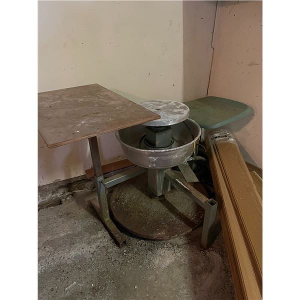 Potters Wheel & Accessories