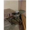 Image 1 : Potters Wheel & Accessories