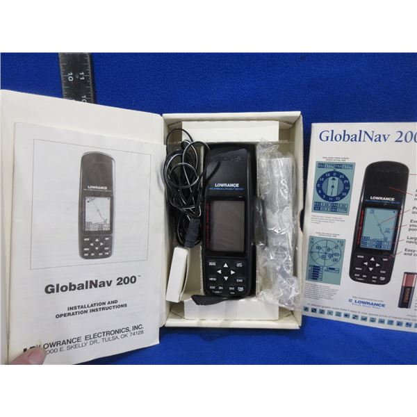 Lowrance GlobalNav 200 Satellite GPS