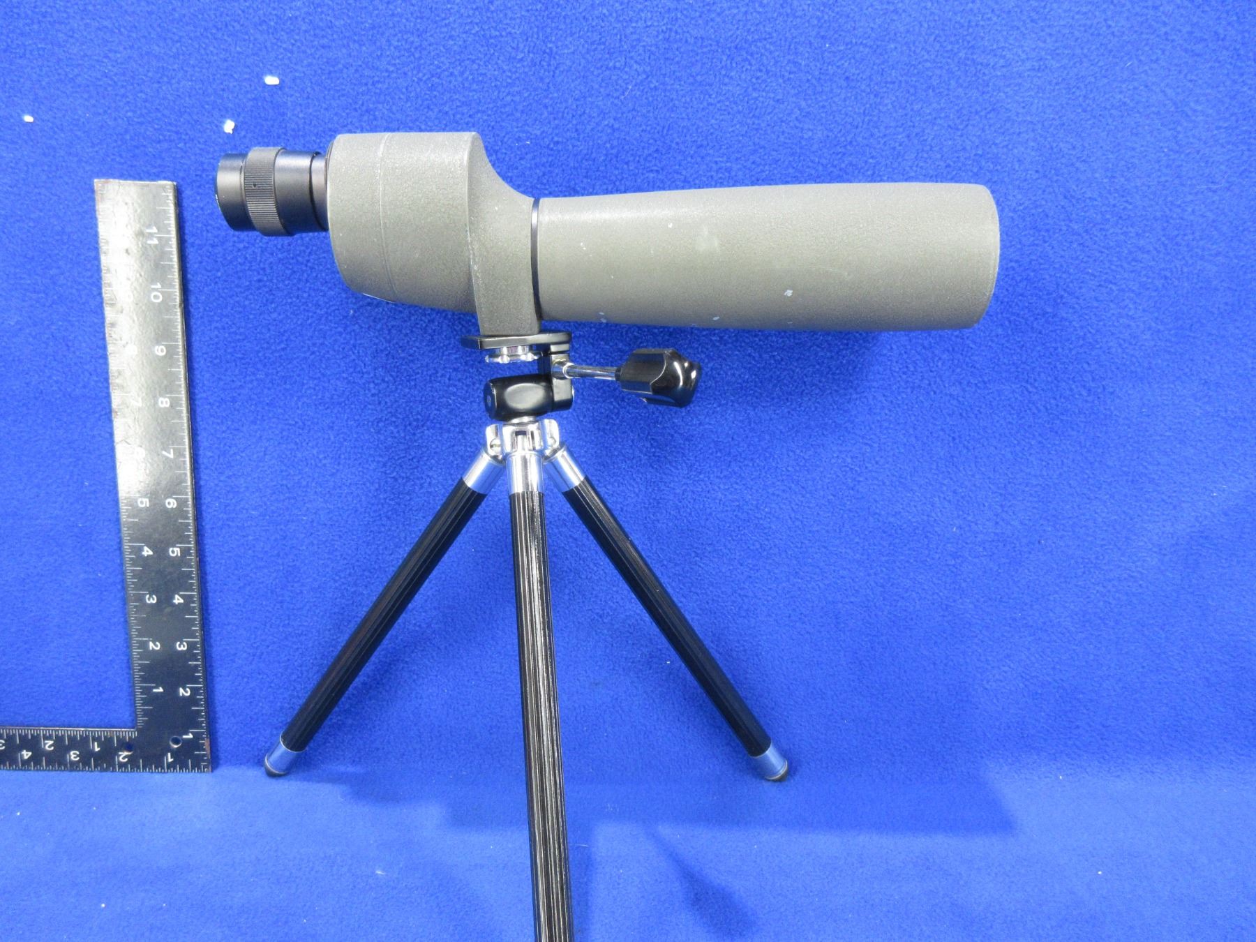 Bushnell Sentry II 32X Spotting Scope with Anglo Tripod